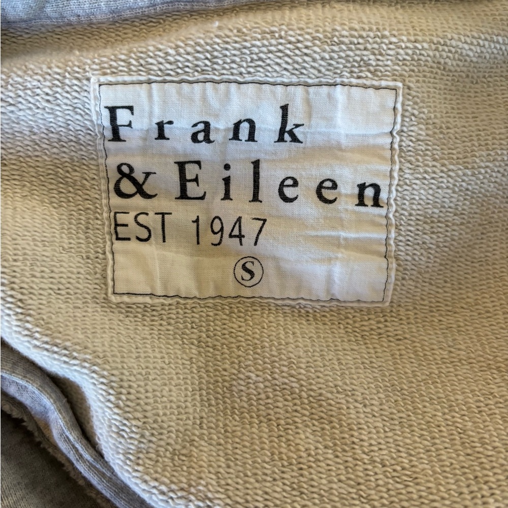 Frank & Eileen Patrick popover henley in gray melange - Picture 6 of 8